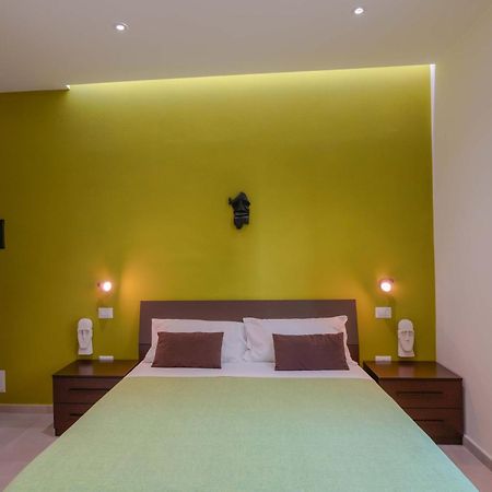 كالياري Insula B&B الغرفة الصورة