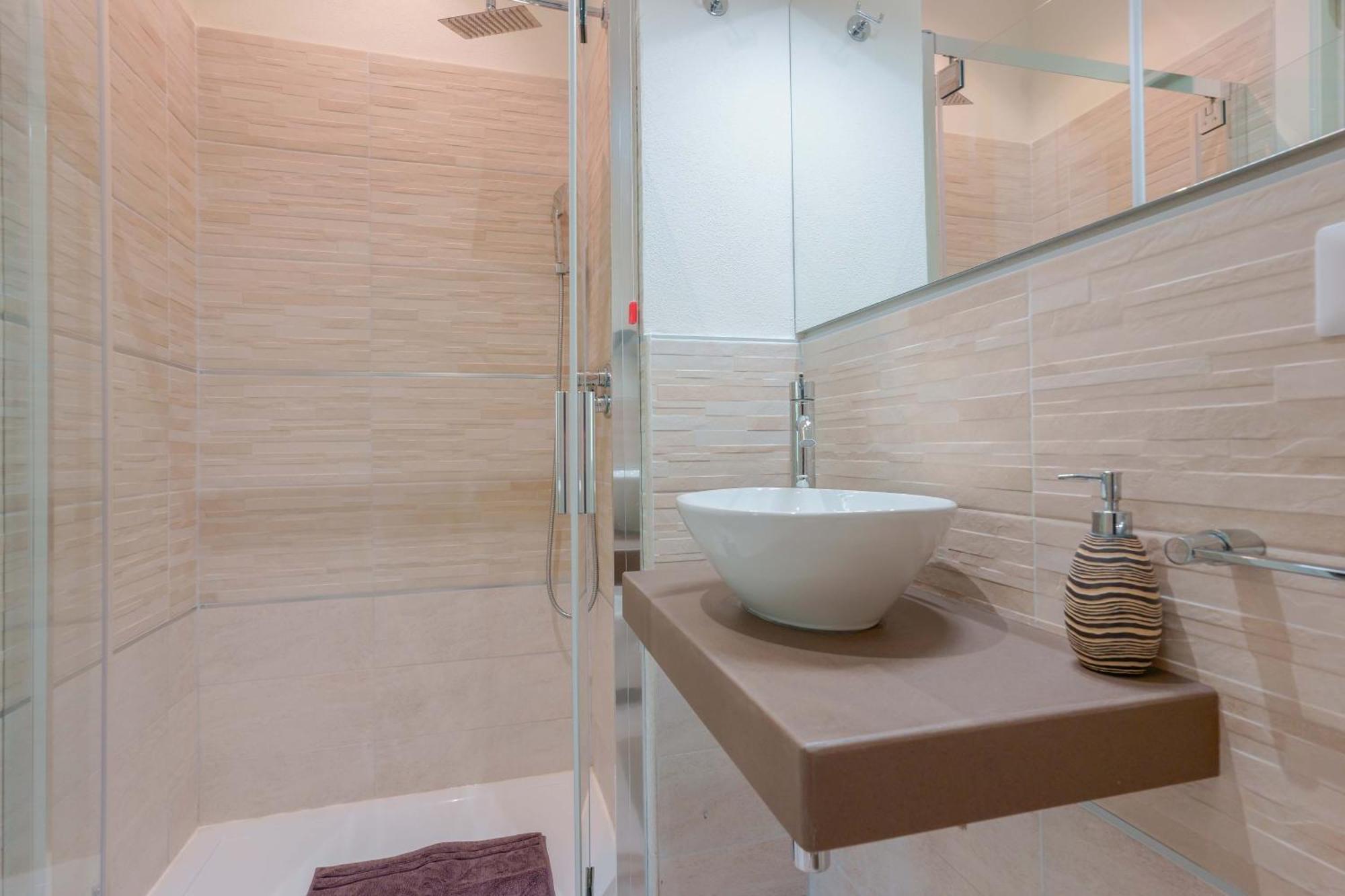كالياري Insula B&B الغرفة الصورة